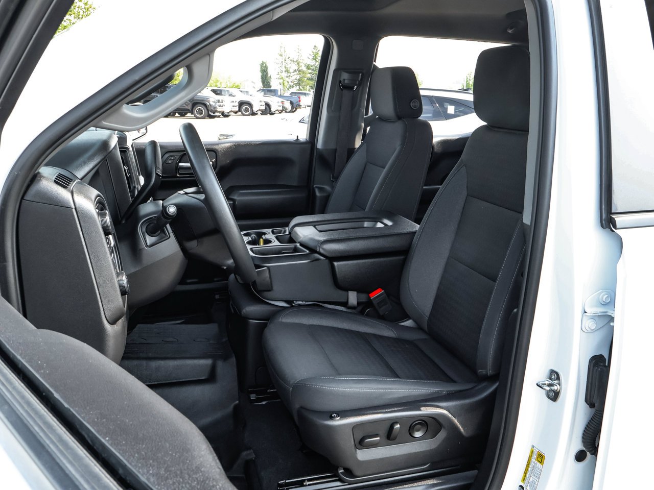 2024 Chevrolet Silverado 1500 4WD Crew Cab 147 Custom Trail Boss White Sherwood Park - photo #13
