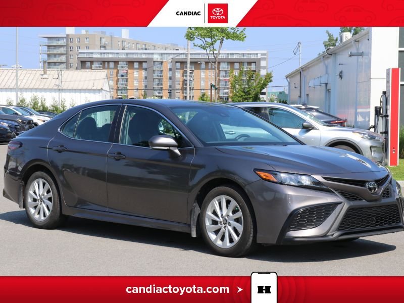 2022 Toyota Camry Grey Laval - photo #0