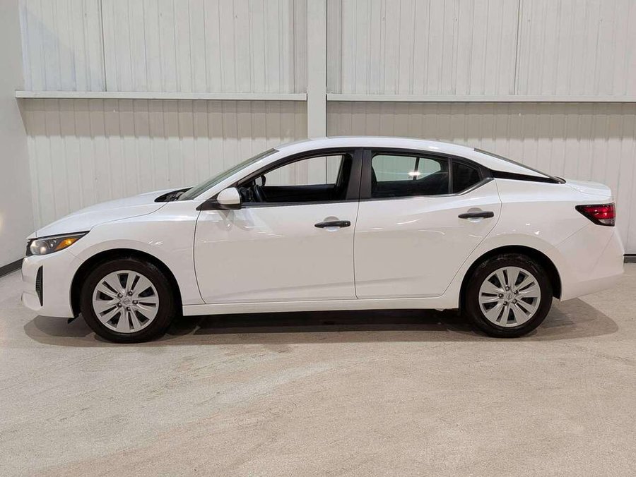 2024 Nissan Sentra White