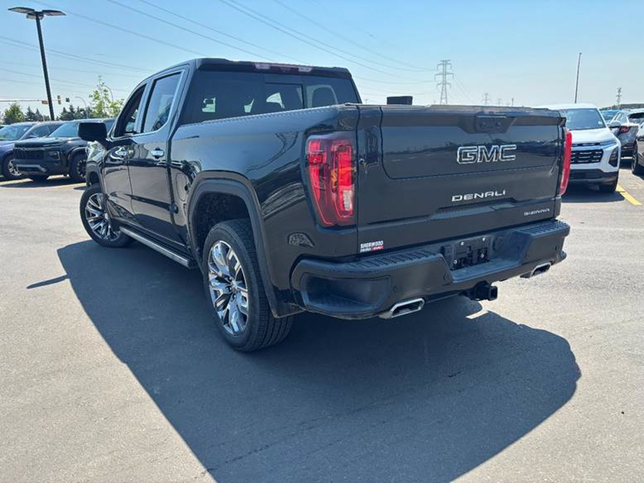 2025 GMC Sierra 1500 4WD Crew Cab 147 Denali Black Sherwood Park - photo #3