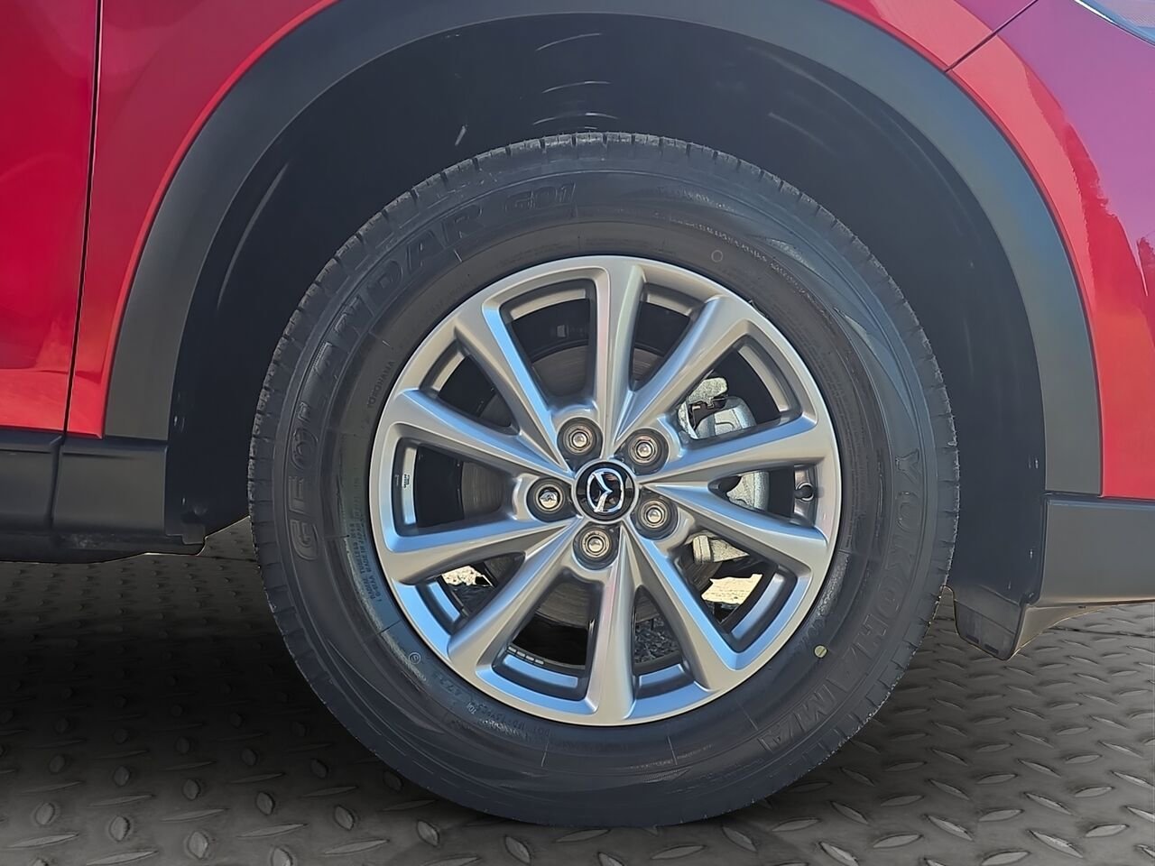 2025 Mazda CX-5 Gs, awd, sièges, volant et rétroviseurs chauffants, hayon électrique Soul Red Crystal Metallic Val-David - photo #24