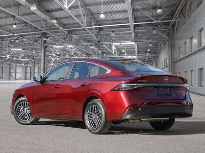 NISSAN SENTRA 2026 2026 Rouge