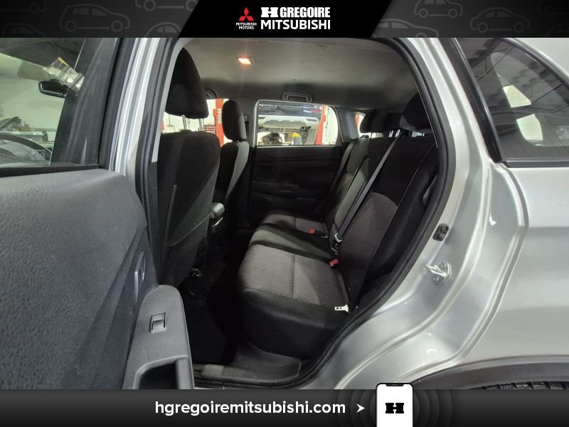 Mitsubishi RVR 2019 Gris Laval - photo #26