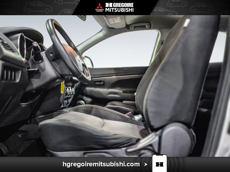 Mitsubishi RVR MR4403 | ES * Caméra * Aucun Accident * Bluetooth 2019 Gris Laval - photo #14