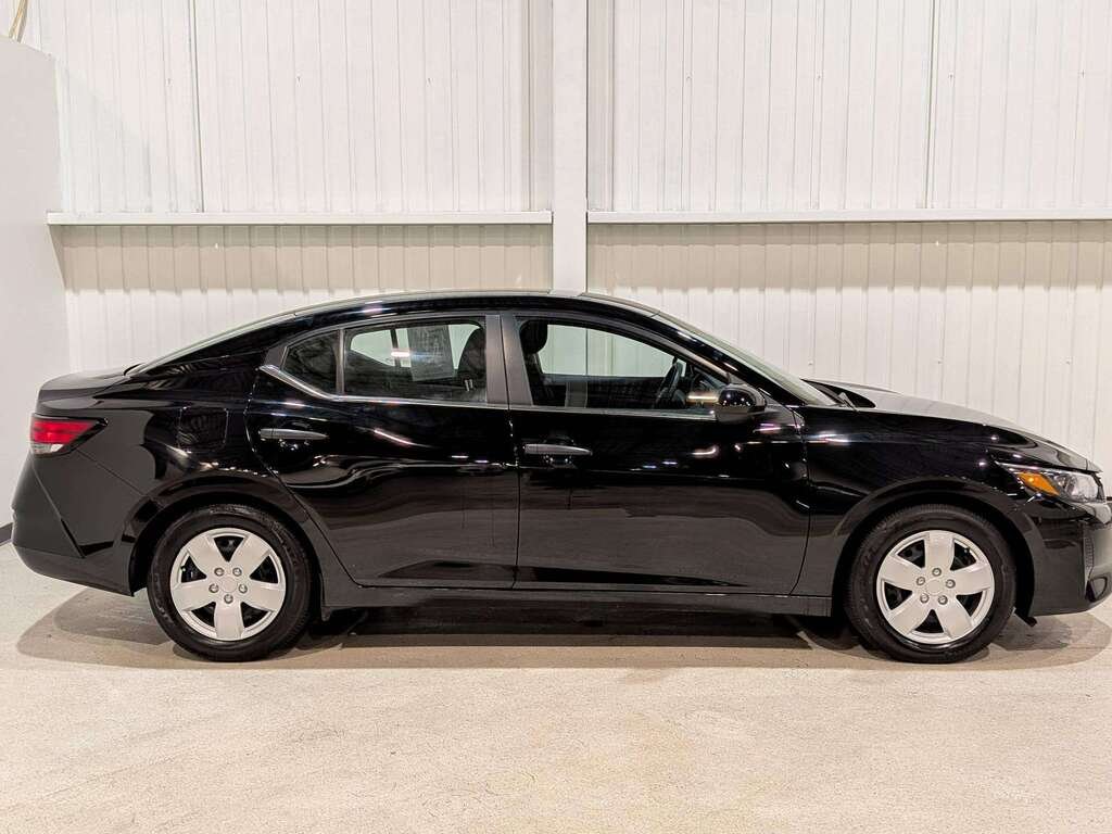 Nissan Sentra 2024 Val-David - photo #4