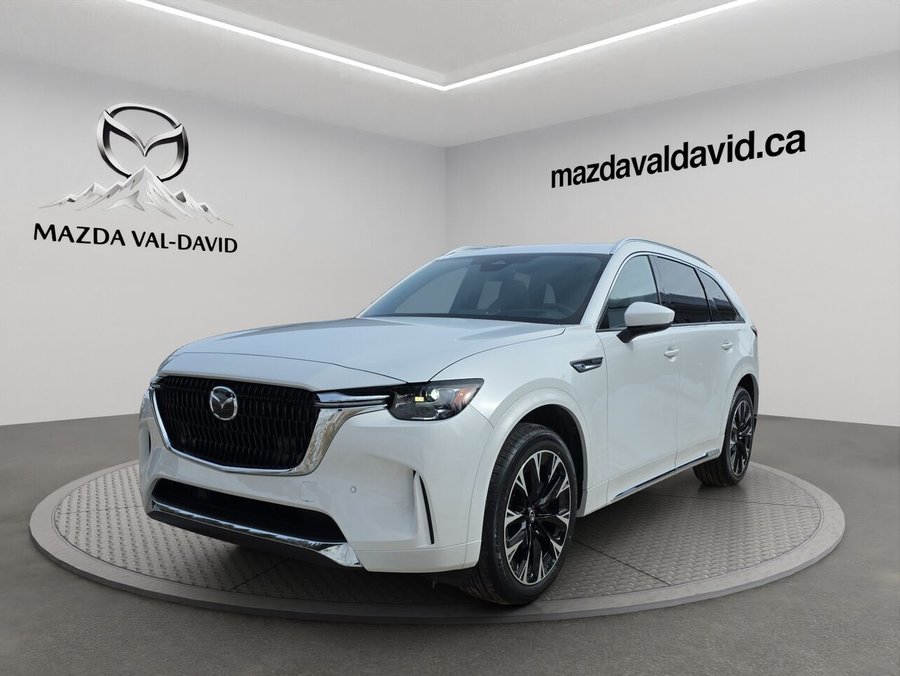 2026 Mazda CX-90 MHEV Signature, 7 passagers, Mode hybride, awd, Toit ouvrant pano, Écran 360 Platinum Quartz Metallic