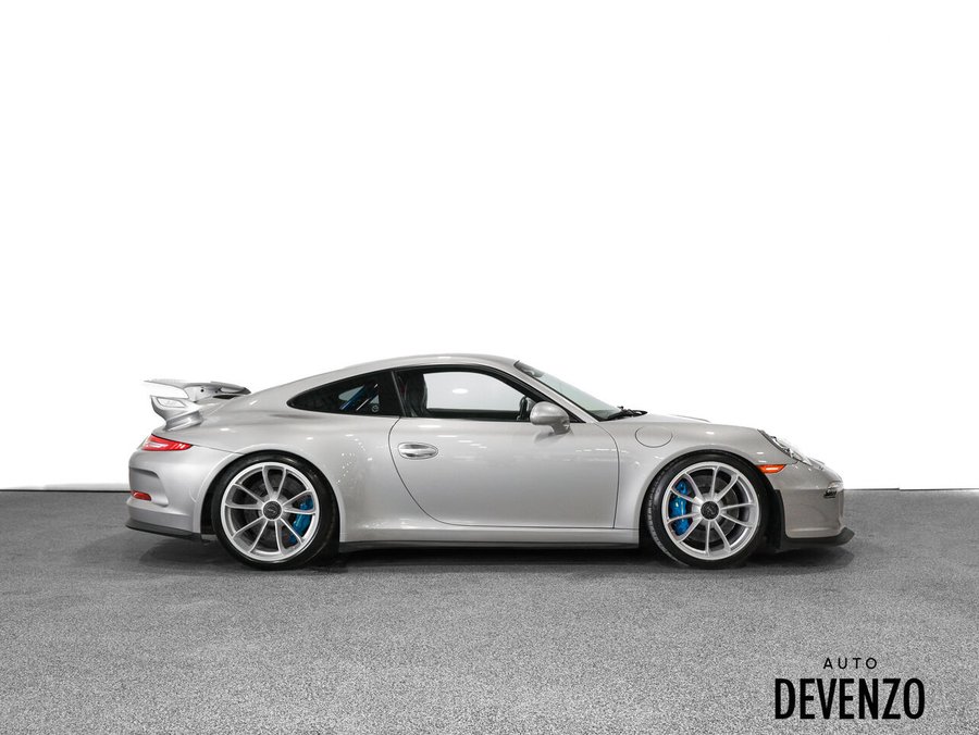 2015 Porsche 911 2015 Grey