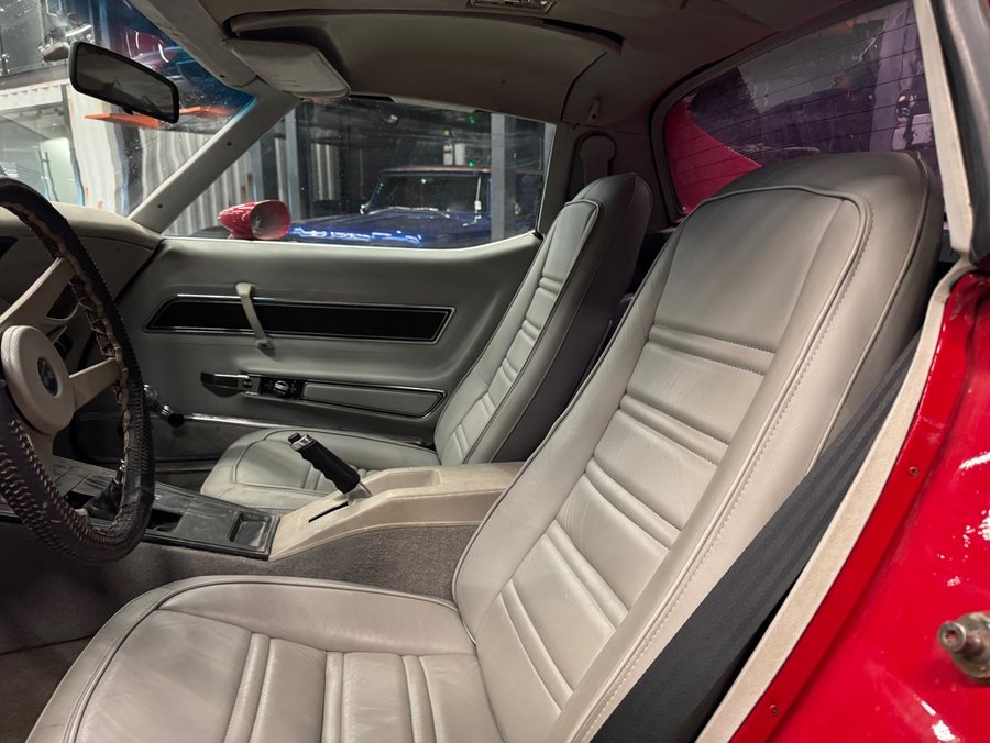 1977 Chevrolet Corvette 1977 Red