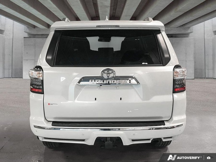 2021 Toyota 4Runner 2021 White