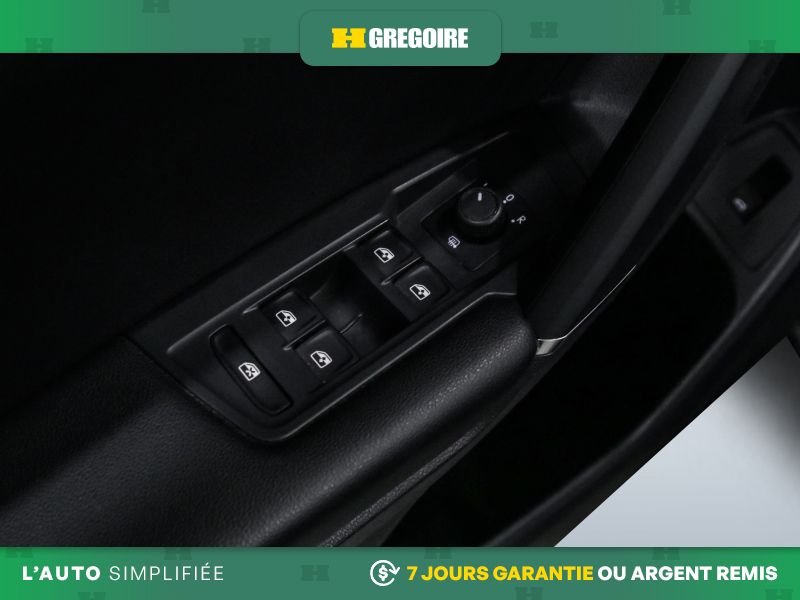 2020 Volkswagen Tiguan Black Laval - photo #11