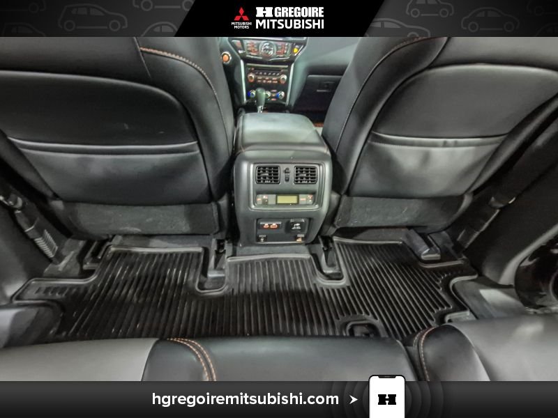 2020 Nissan Pathfinder Black Blainville - photo #29