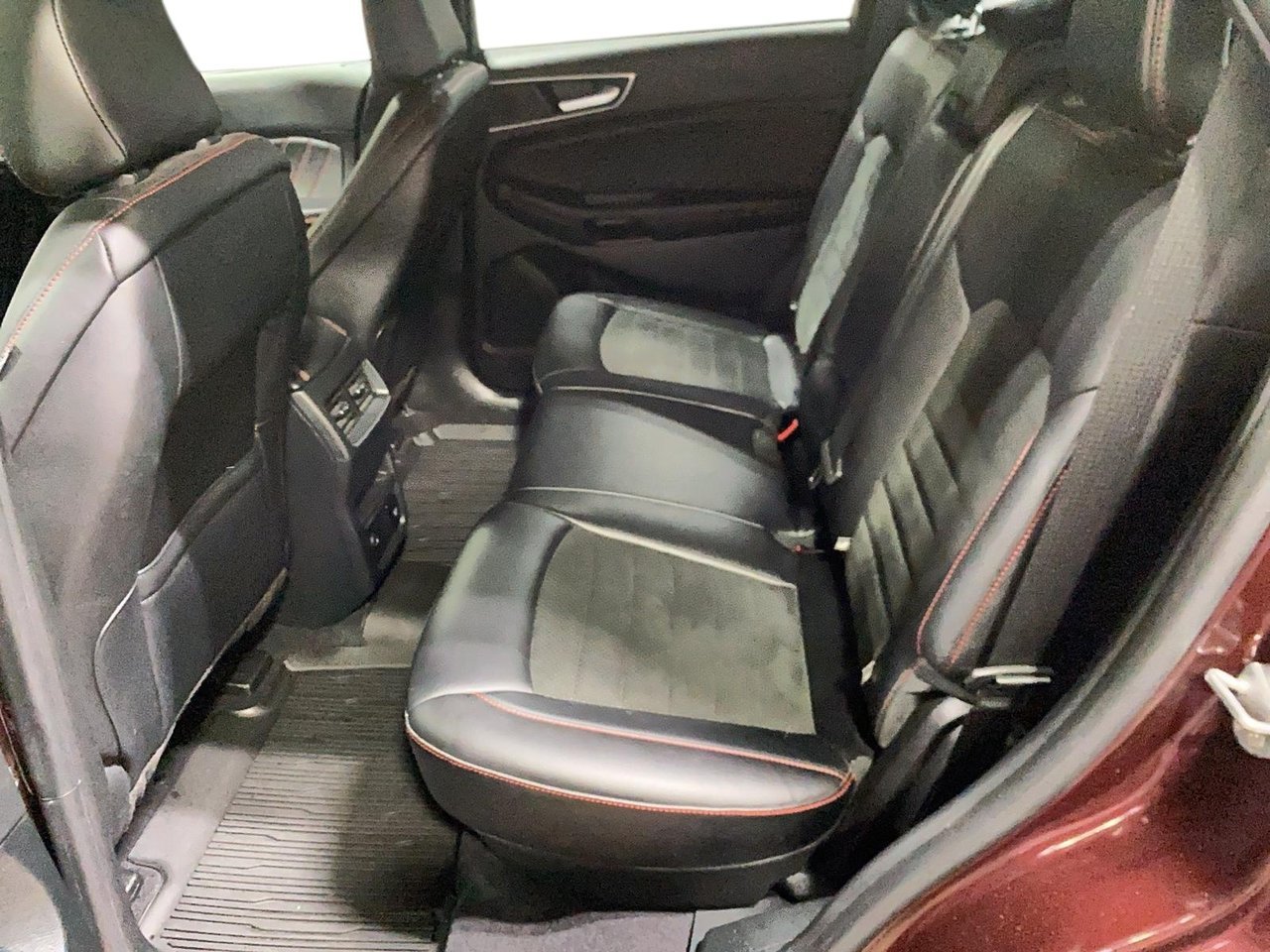 2024 Ford Edge VIN 2FMPK4J91RBA41922 Red Baie-Comeau - photo #8