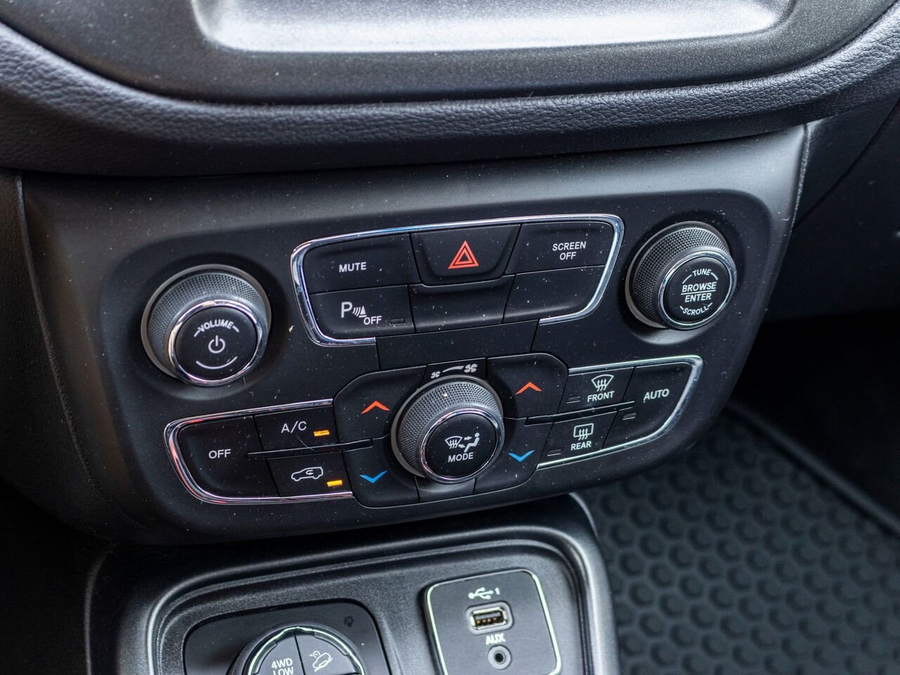 Jeep Compass Trailhawk 4x4 2021 Blanc Châteauguay - photo #18