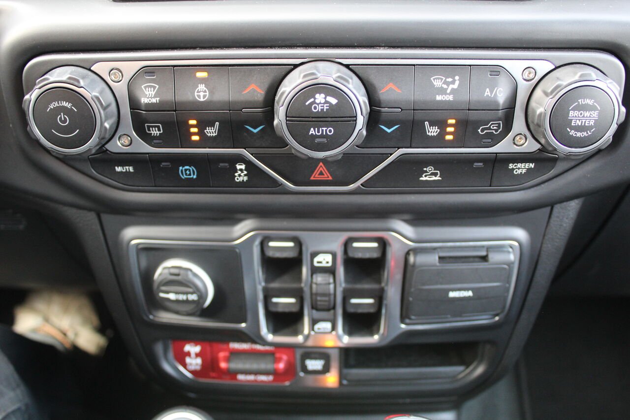 2022 Jeep Wrangler 4xe VIN: 1C4JJXR68NW274147 Black Sainte-Rose - photo #17