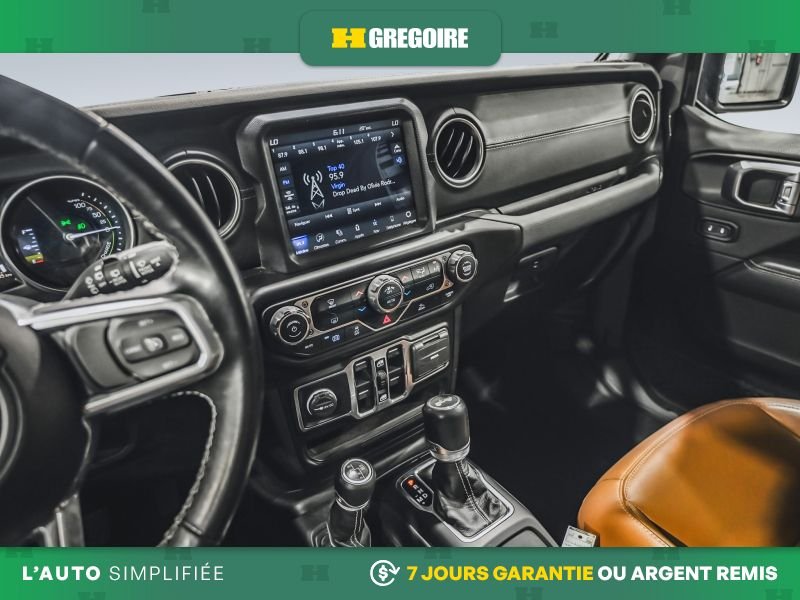 2022 Jeep Wrangler Grey Saint-Eustache - photo #26