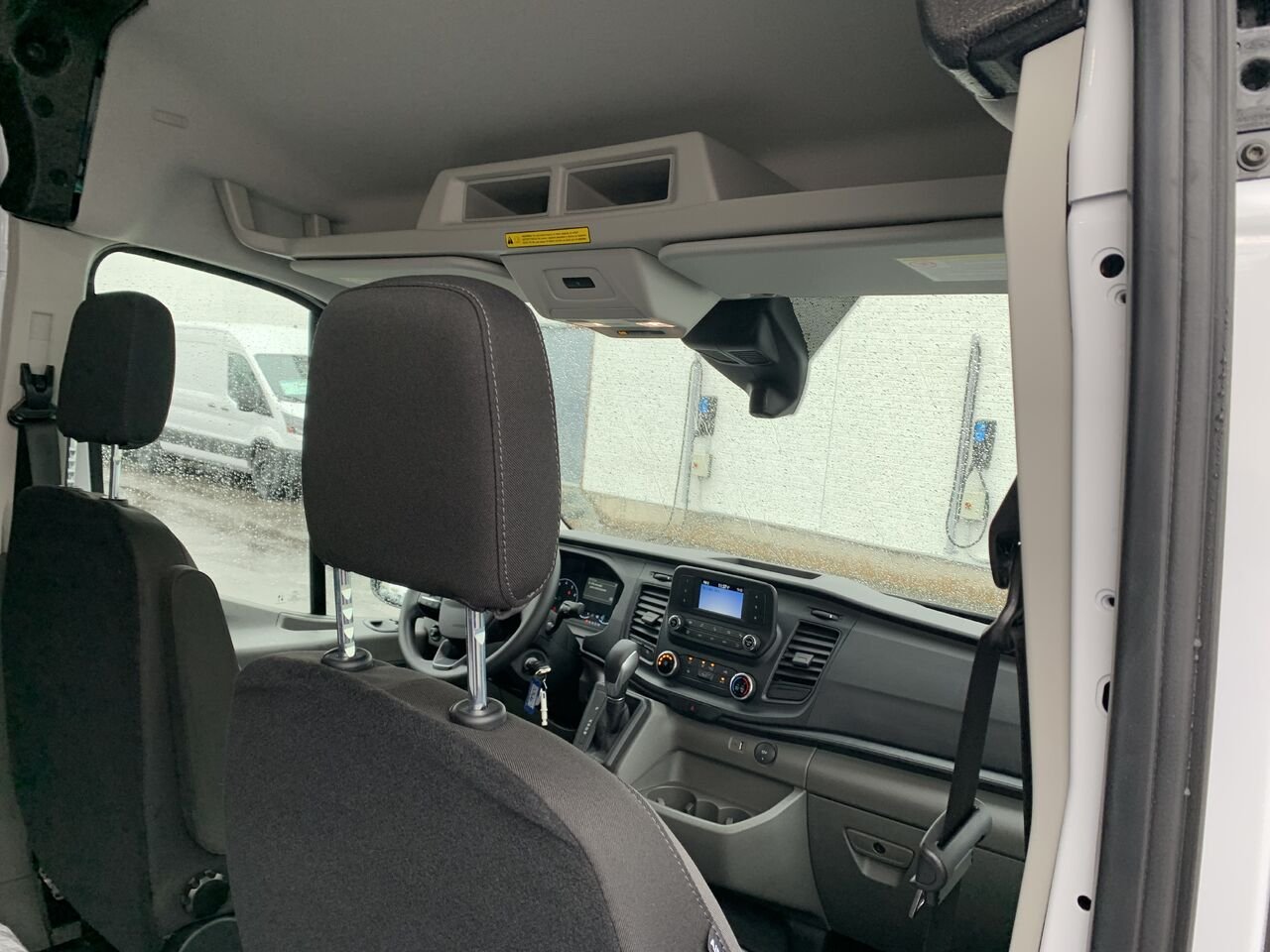 2025 Ford Transit fourgon utilitaire White Châteauguay - photo #14