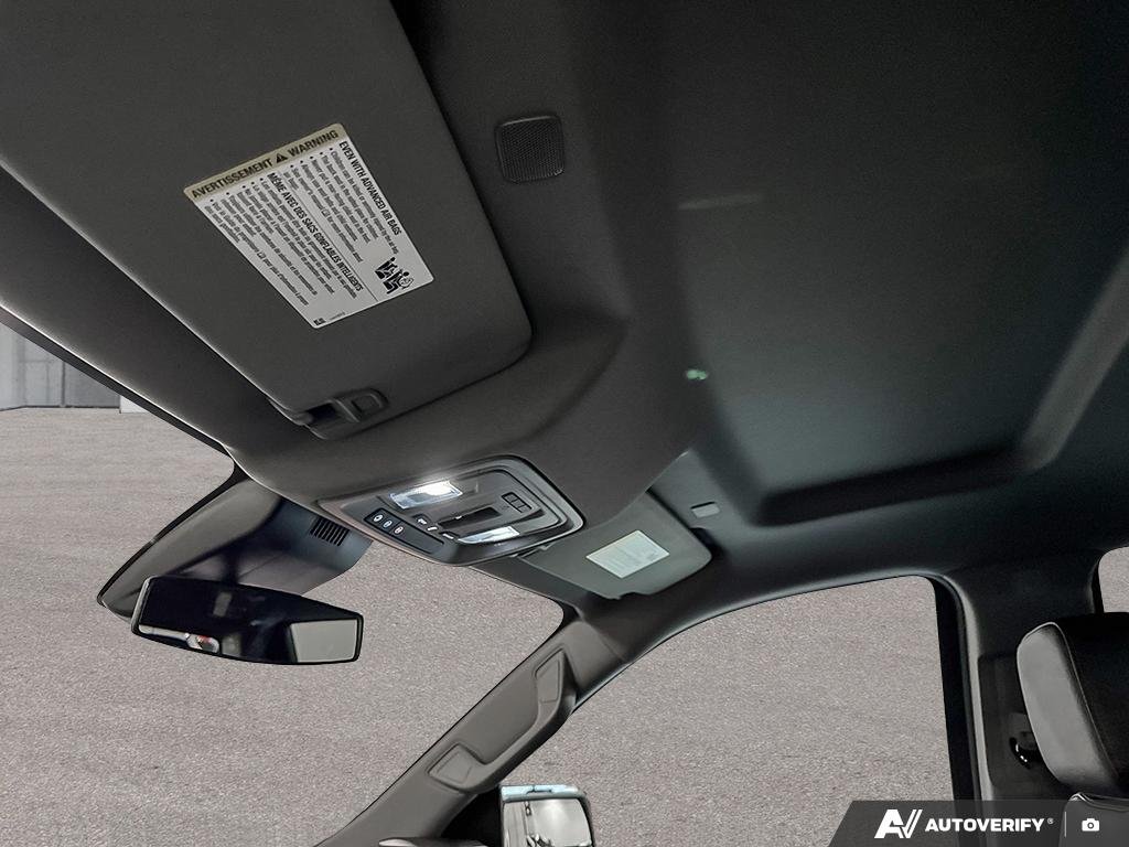 2024 Chevrolet Silverado 1500 2601703A | LT Trail Boss White Edmonton - photo #20