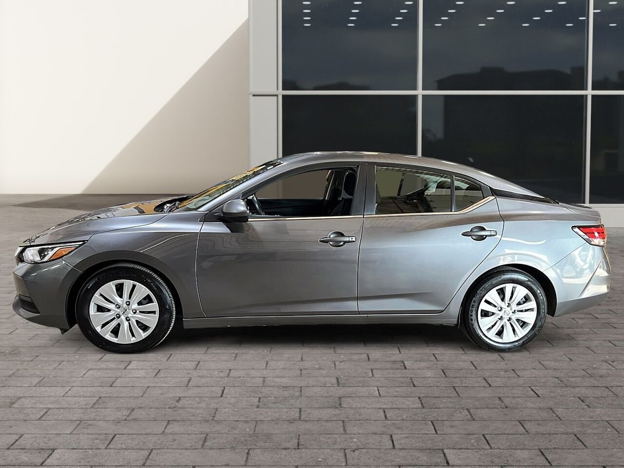 2023 Nissan Sentra S Grey Québec - photo #4