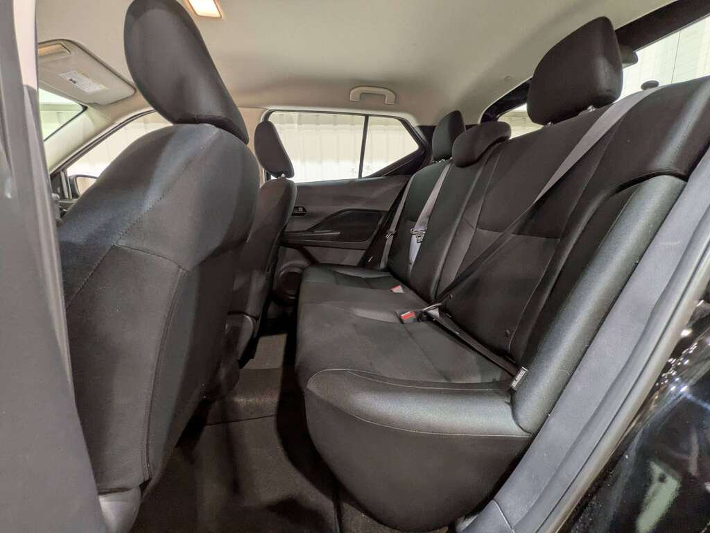 2024 Nissan Kicks S FWD Black Val-David - photo #10