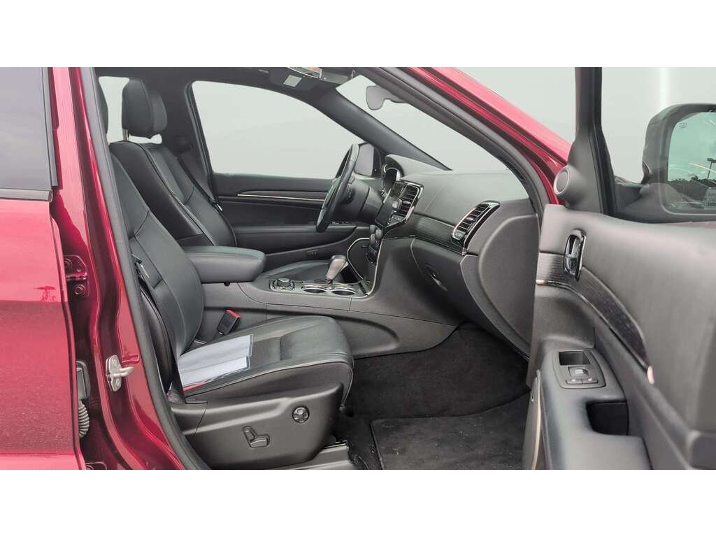 2021 Jeep Grand Cherokee Red Gatineau - photo #24
