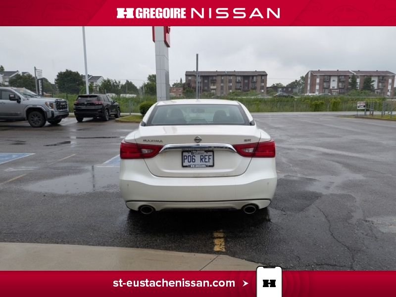 2017 Nissan Maxima White Laval - photo #12