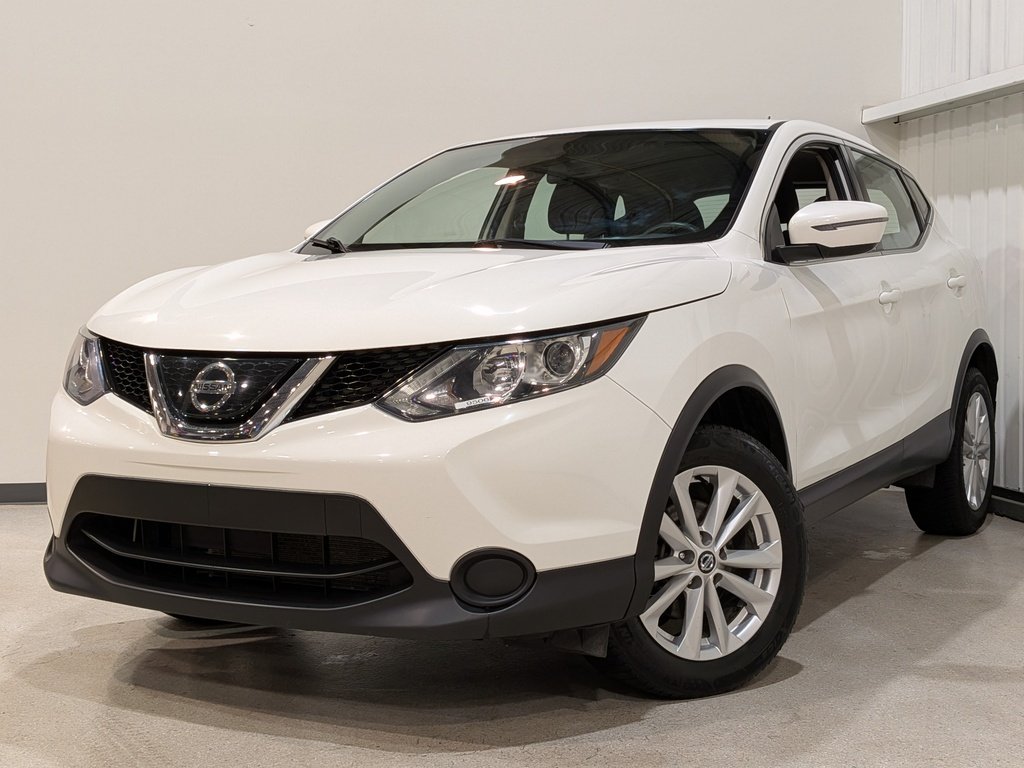 Nissan Qashqai FWD S Manual 2019 Blanc Val-David - photo #0