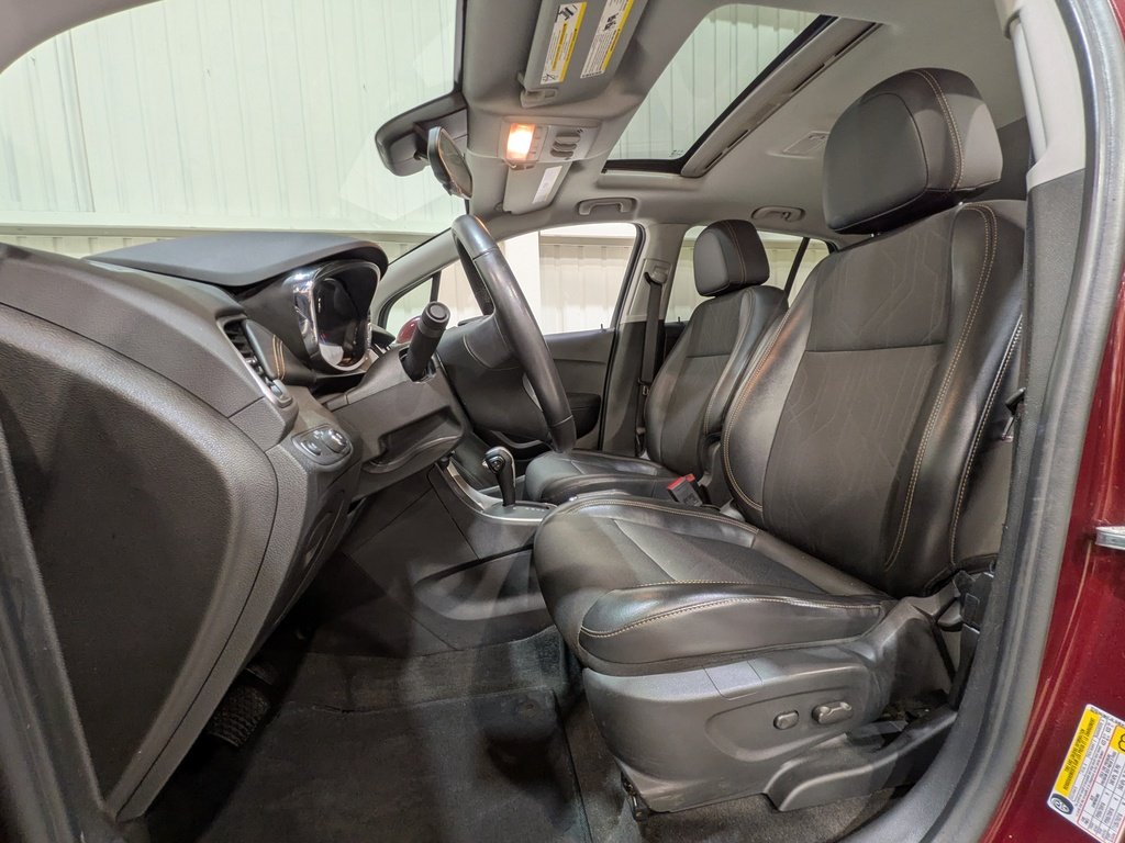 2017 Chevrolet Trax FWD 4dr LT Red Val-David - photo #1