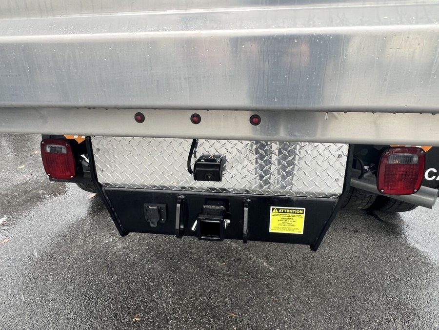 2025 Ford Super Duty F-550 DRW 2025 Red