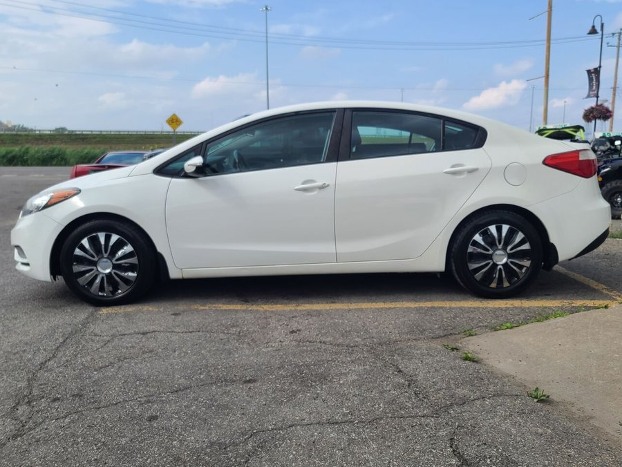 2015 Kia Forte 2015 White