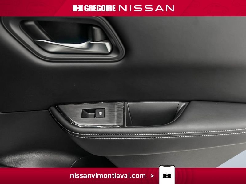 2024 Nissan Rogue White Laval - photo #13