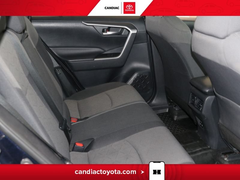 Toyota Rav 4 2019 Bleu Blainville - photo #32