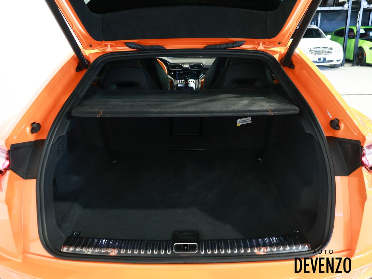 Lamborghini Urus 2023 Orange Saint-Eustache - photo #24