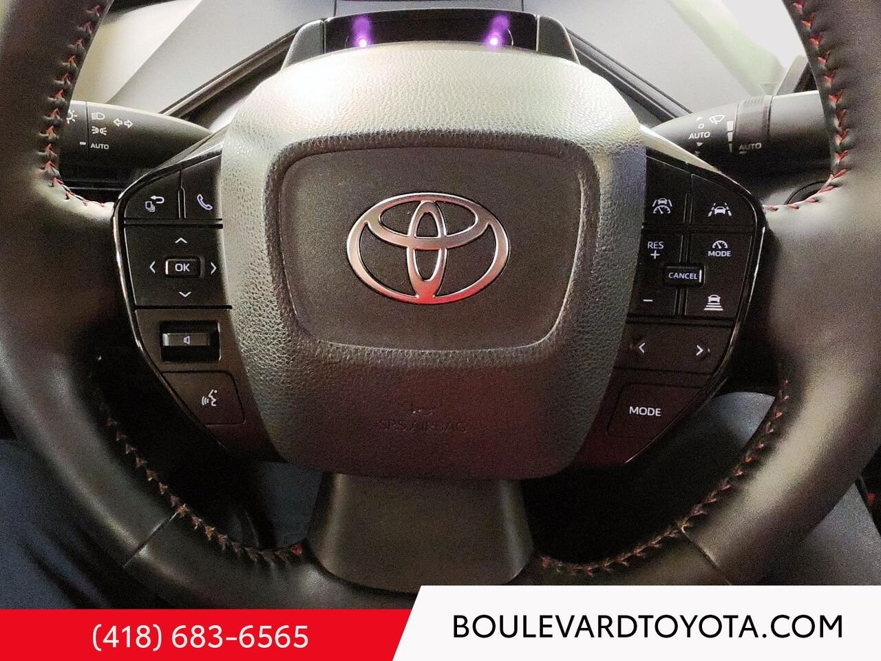 2025 Toyota Prius hybride branchable 531784-5 | SE Grey Québec - photo #10