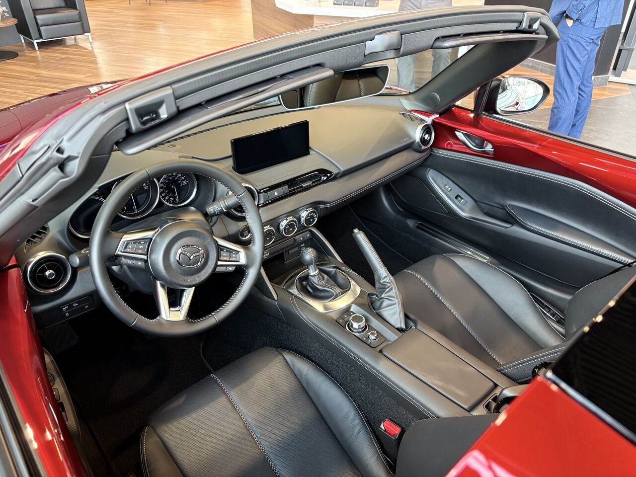 2026 MAZDA MX-5 RF GT BM Soul Red Crystal Metallic Châteauguay - photo #11