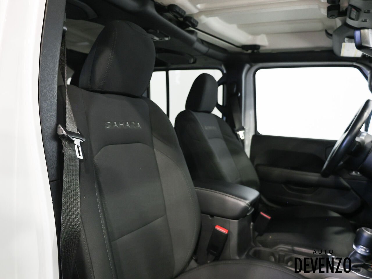 Jeep Wrangler 2023 Blanc Saint-Eustache - photo #5