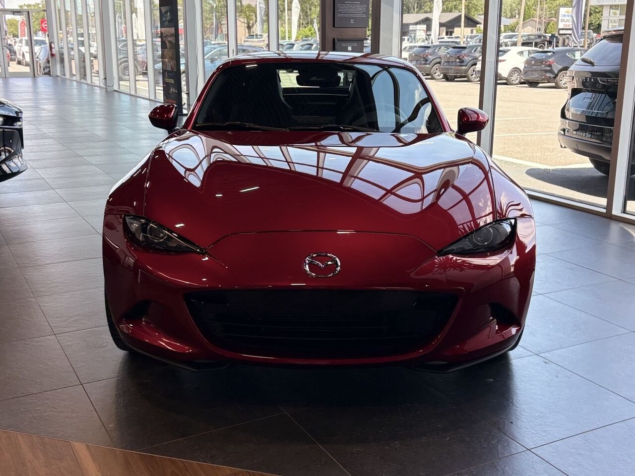 2026 MAZDA MX-5 RF GT BM Soul Red Crystal Metallic Châteauguay - photo #4