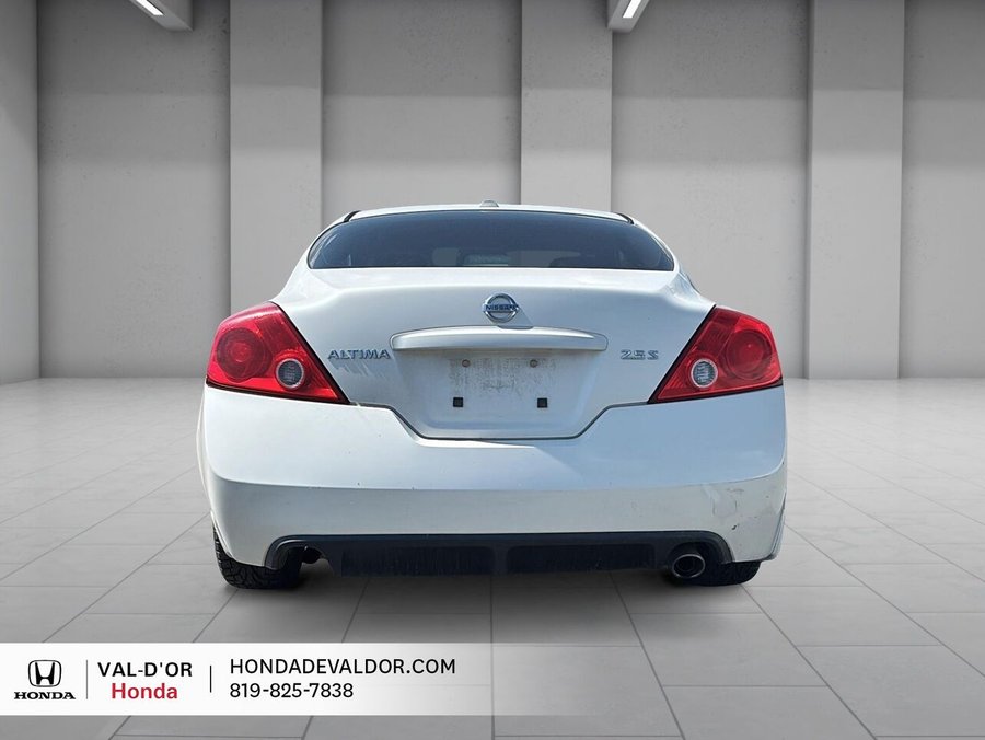 2009 Nissan Altima 2009 White