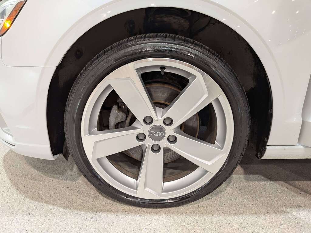 Audi A3 Sedan 2.0 TFSI quattro Komfort 2018 Blanc Val-David - photo #33
