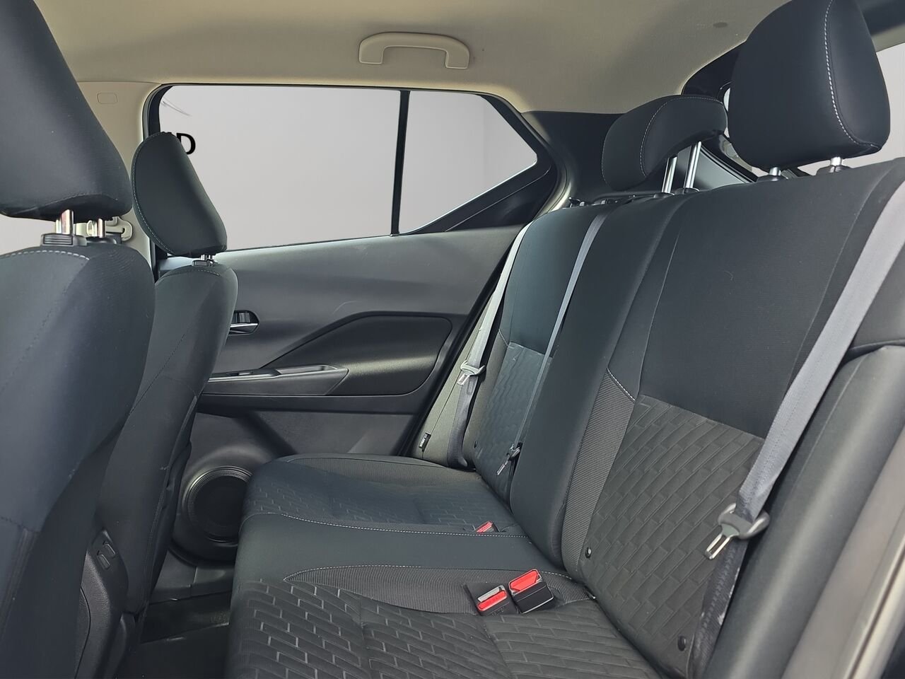 2024 Nissan Kicks SV TA, Commande audio au volant, caméra de recul Black Val-David - photo #14