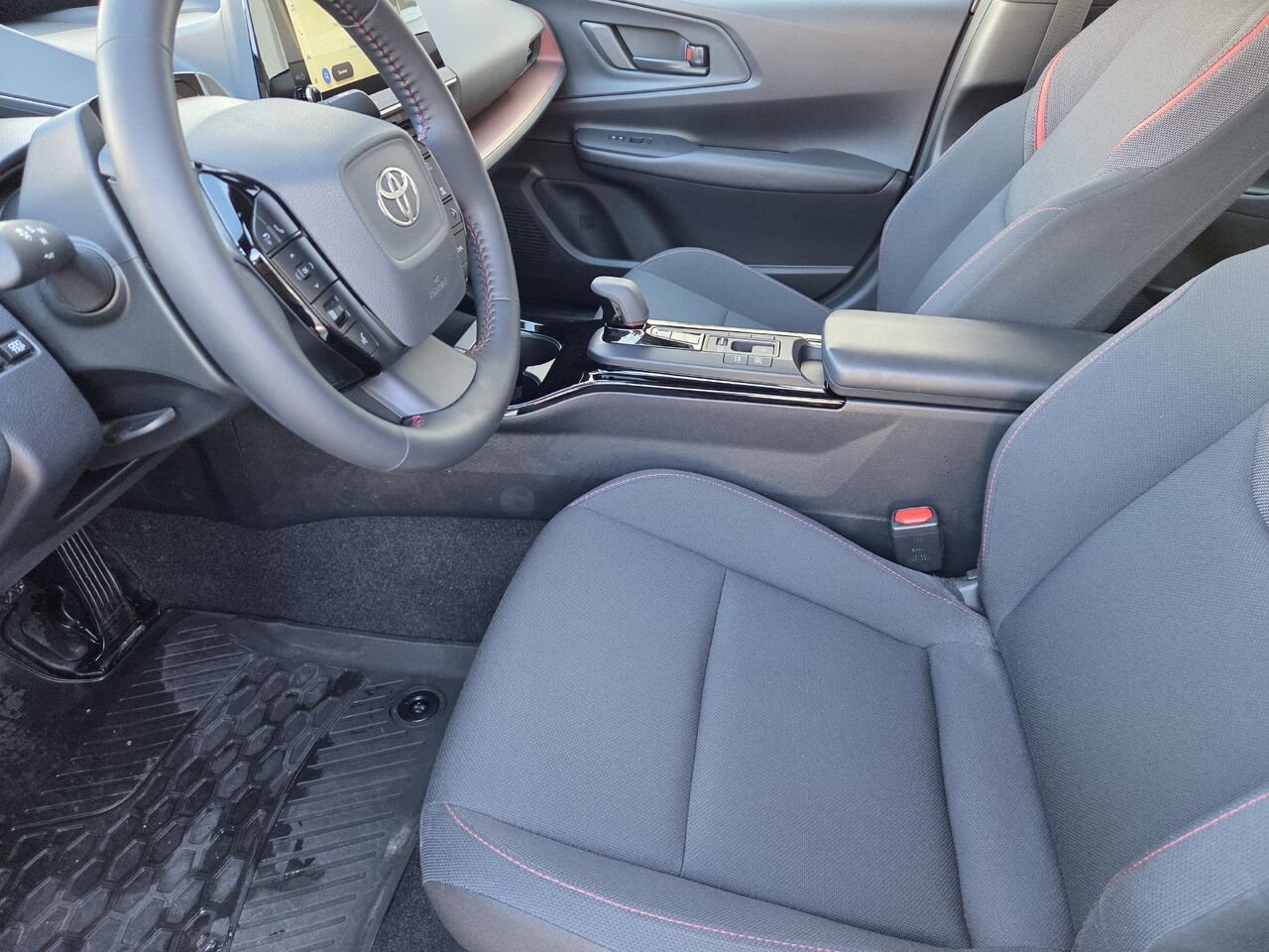 2025 Toyota PRIUS HYBRIDE BRANCHABLE White Amos - photo #8