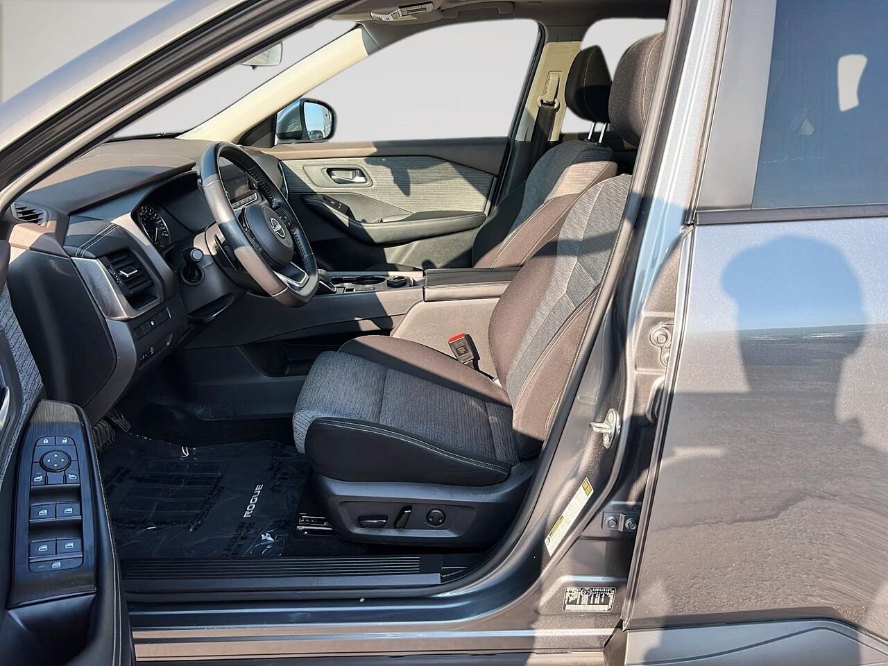 Nissan Rogue SV TI 2023 Gris Québec - photo #8
