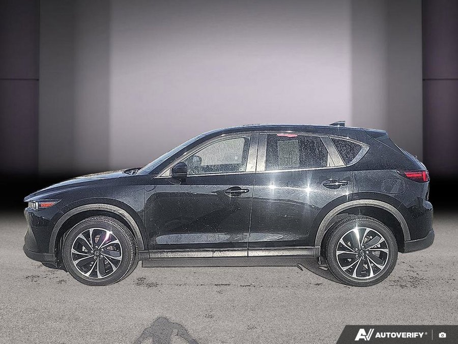 2022 Mazda CX-5 2022 Black
