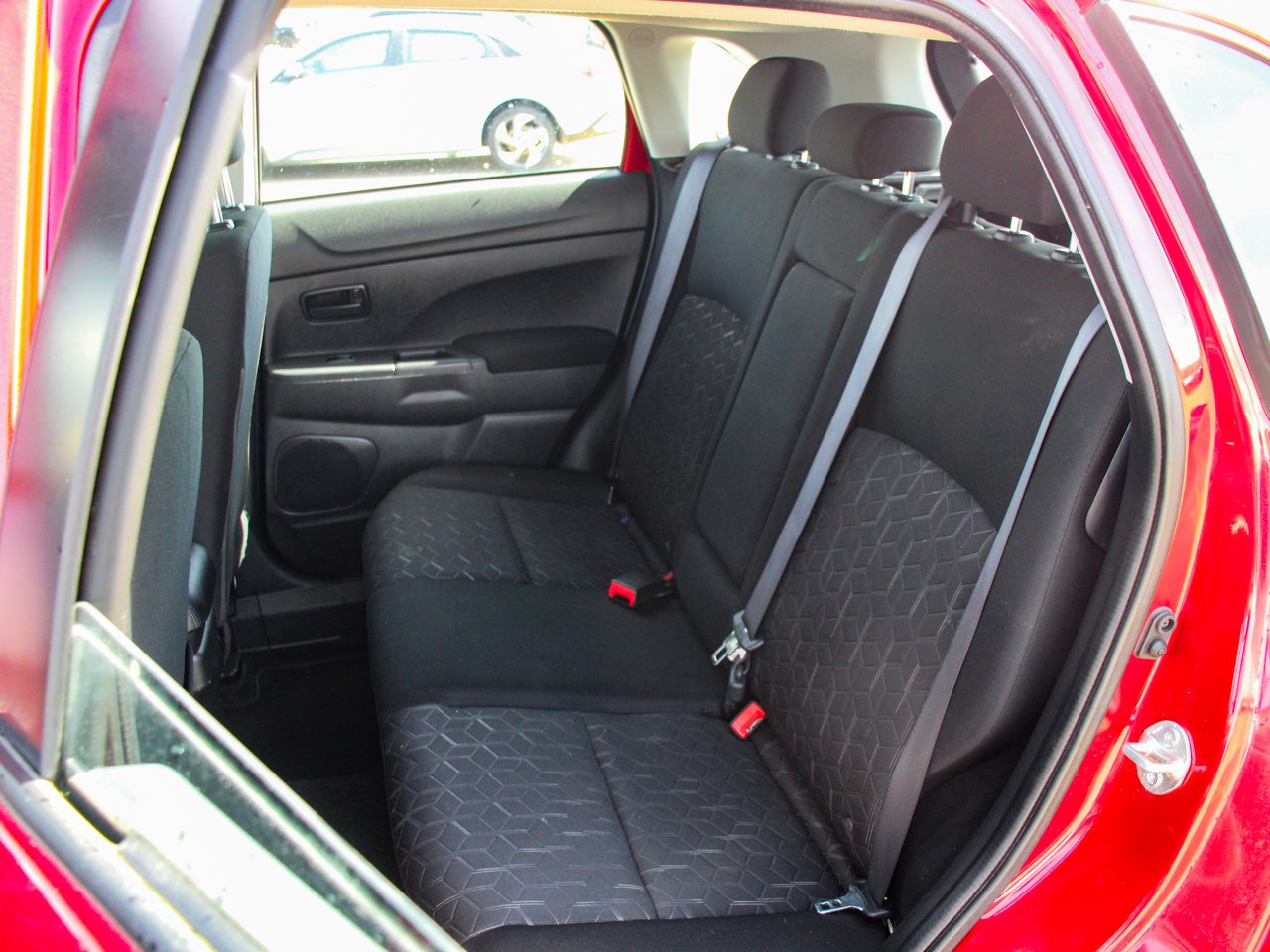 2024 Mitsubishi RVR ES AWC Red Sherwood Park - photo #26