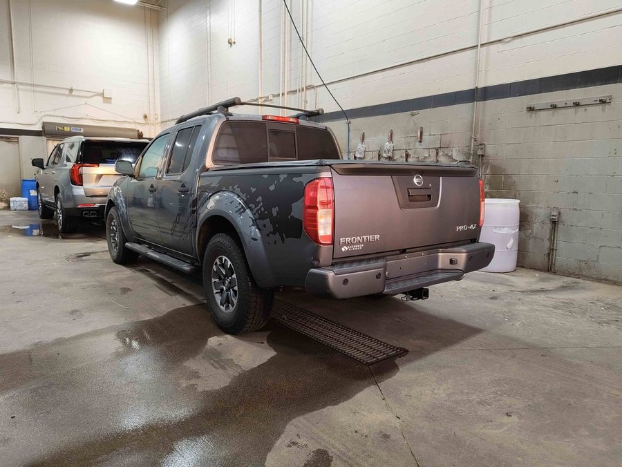 2018 Nissan Frontier 2018 Grey
