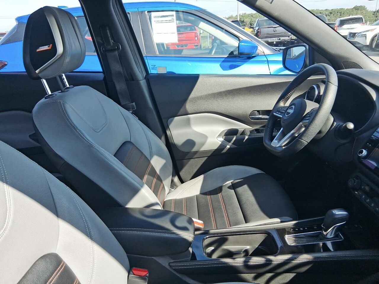 2024 Nissan Kicks SR Grey Québec - photo #2