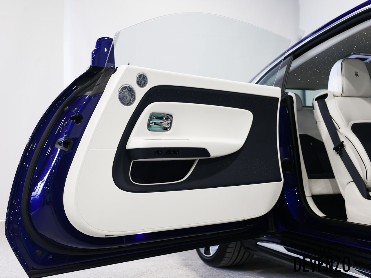 2024 Rolls-Royce Spectre Blue Saint-Eustache - photo #6