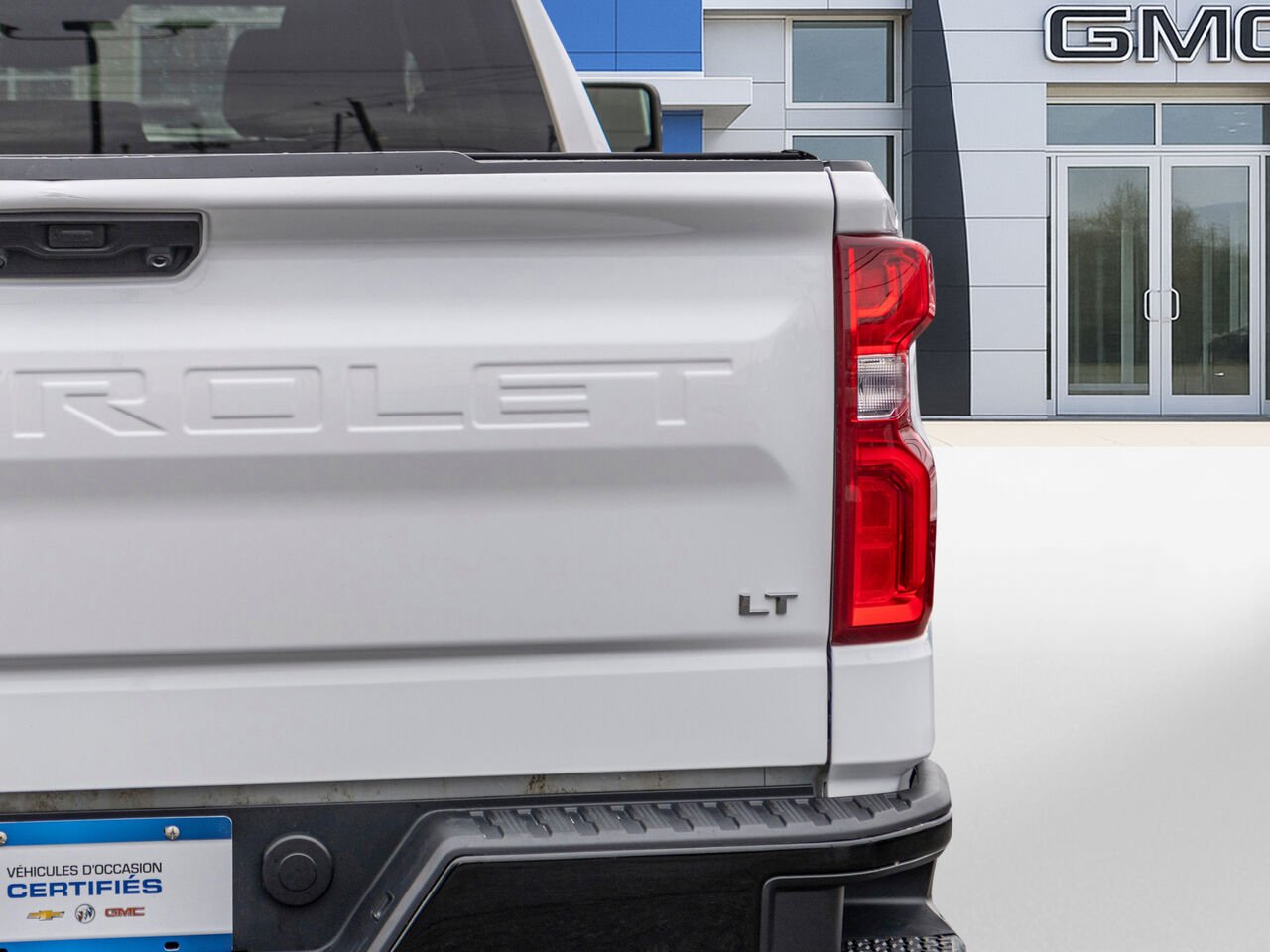 Chevrolet Silverado 1500 LT Trail Boss cabine multiplace 4RM 157 po 2024 Blanc Châteauguay - photo #35