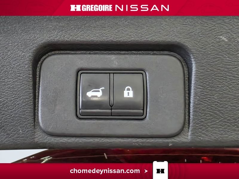 Nissan Rogue 2022 Rouge Laval - photo #30
