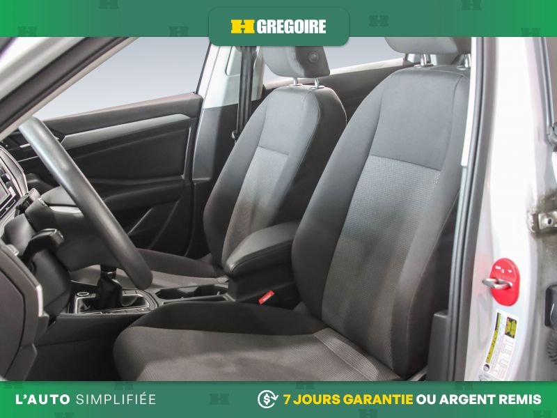 Volkswagen Jetta 2019 Blanc Laval - photo #19