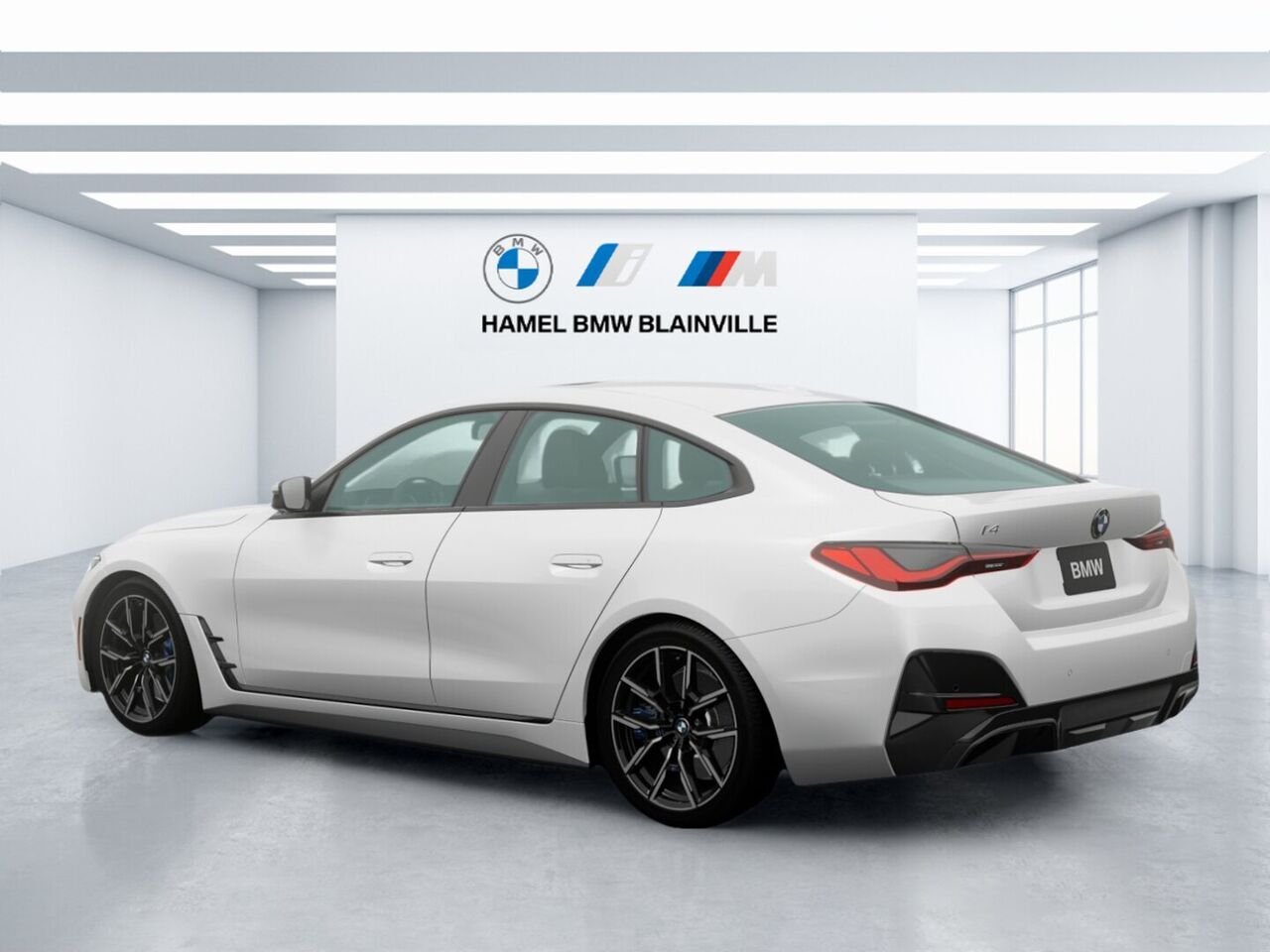 BMW i4 xDrive40 2026 Blanc alpin Blainville - photo #1